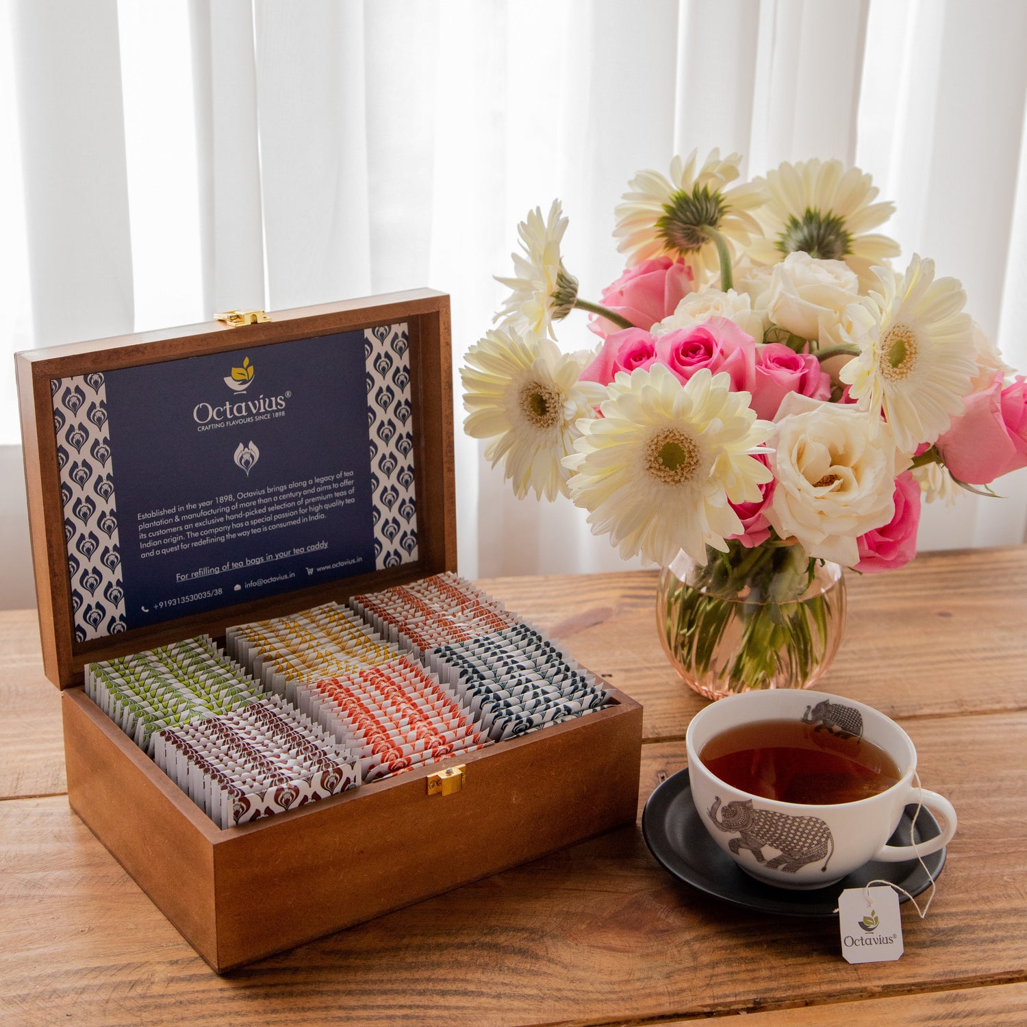 Assortment of Fine Teas Hampers