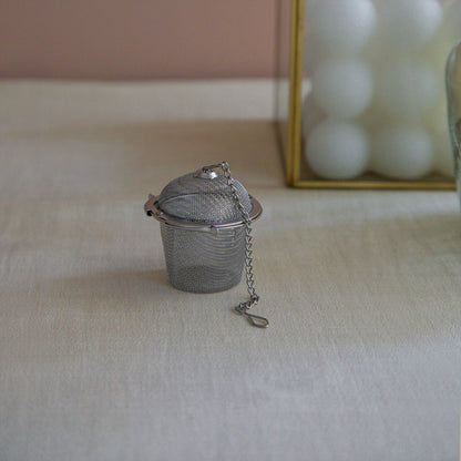 Basket Shaped Tea Infuser with Extended Chain