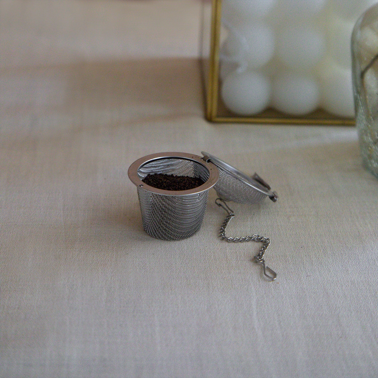 Basket Shaped Tea Infuser with Extended Chain